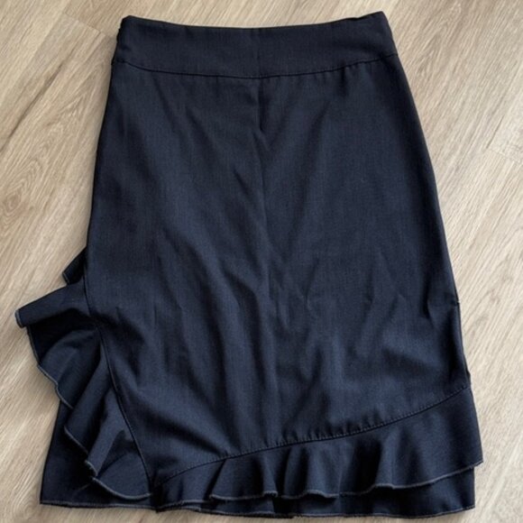 Black A-Line Ruffle Skirt - Picture 2 of 3